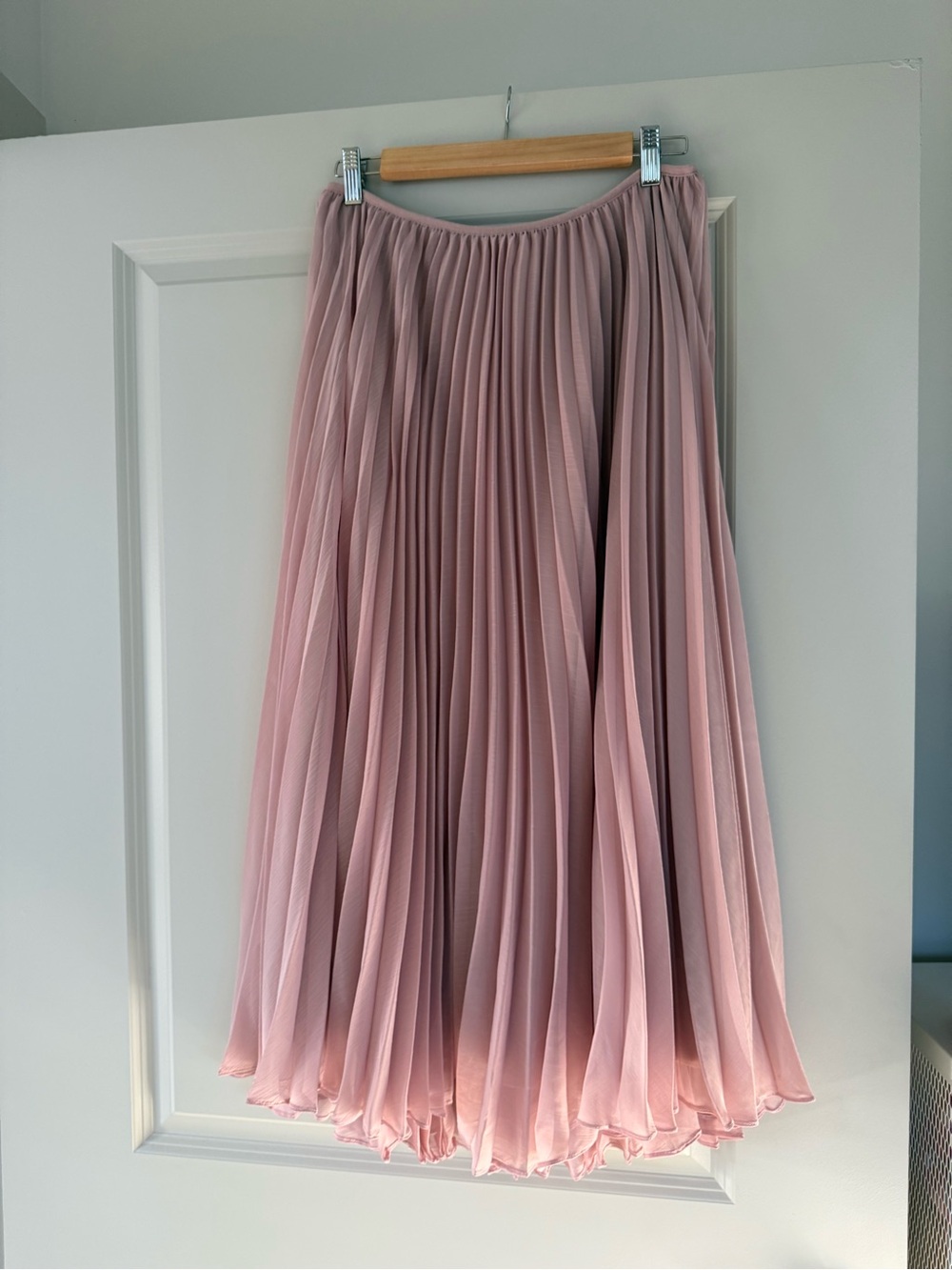 H&M Women's Pleated Midi Skirt - Blush Pink